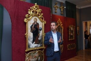 Jedinstvena 3D postavka dva ikonostasa jednog od najznačajnijih srpskih baroknih slikara, Teodora Kračuna u okviru organizovane izložbe Galerija Matice srpske “Kračun”